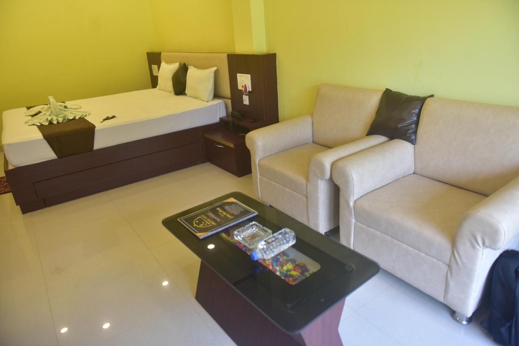 Golden View Resort And Restaurant Tajpur Kültér fotó